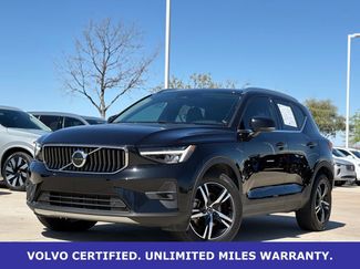 Certified 2023 Volvo XC40 B5 Plus w/ Protection Package Premier video 2