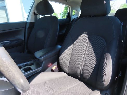 Used 2020 Kia Optima LX FWD image 44
