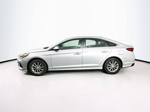 Used 2018 Hyundai Sonata SE FWD image 4