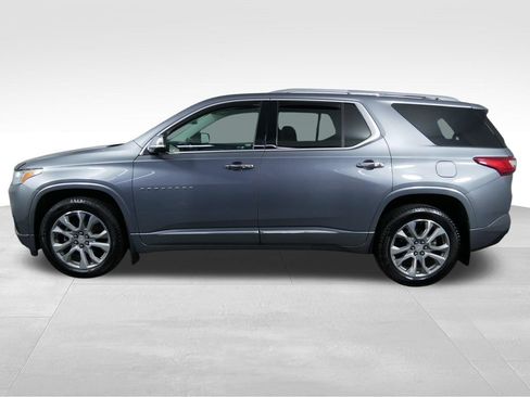 Used 2020 Chevrolet Traverse Premier AWD/4WD image 6