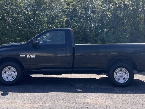 Used 2016 RAM 1500 Tradesman w/ Power & Remote Entry Group AWD/4WD image 4