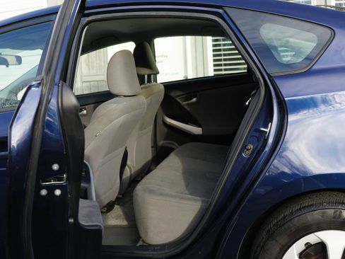 Used 2013 Toyota Prius Three image 29