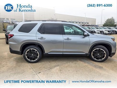 New 2026 Honda Pilot image 6