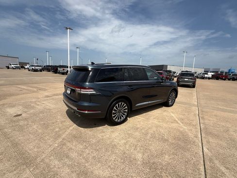 Used 2023 Lincoln Aviator Reserve w/ Elements Package Plus AWD/4WD image 5
