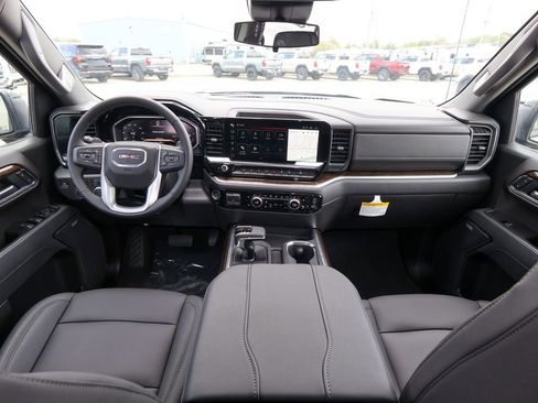 New 2026 GMC Sierra 1500 Elevation image 11