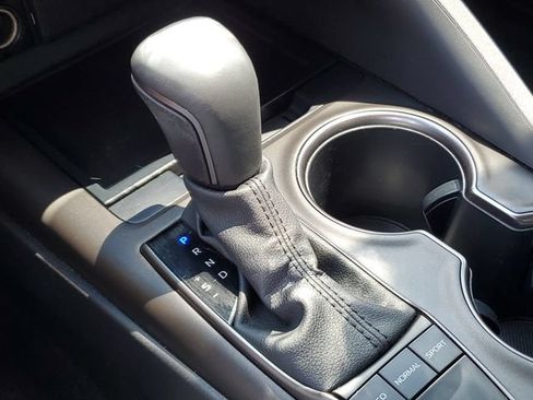 Used 2023 Toyota Camry SE FWD image 29