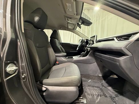 Certified 2025 Toyota RAV4 LE AWD/4WD image 21