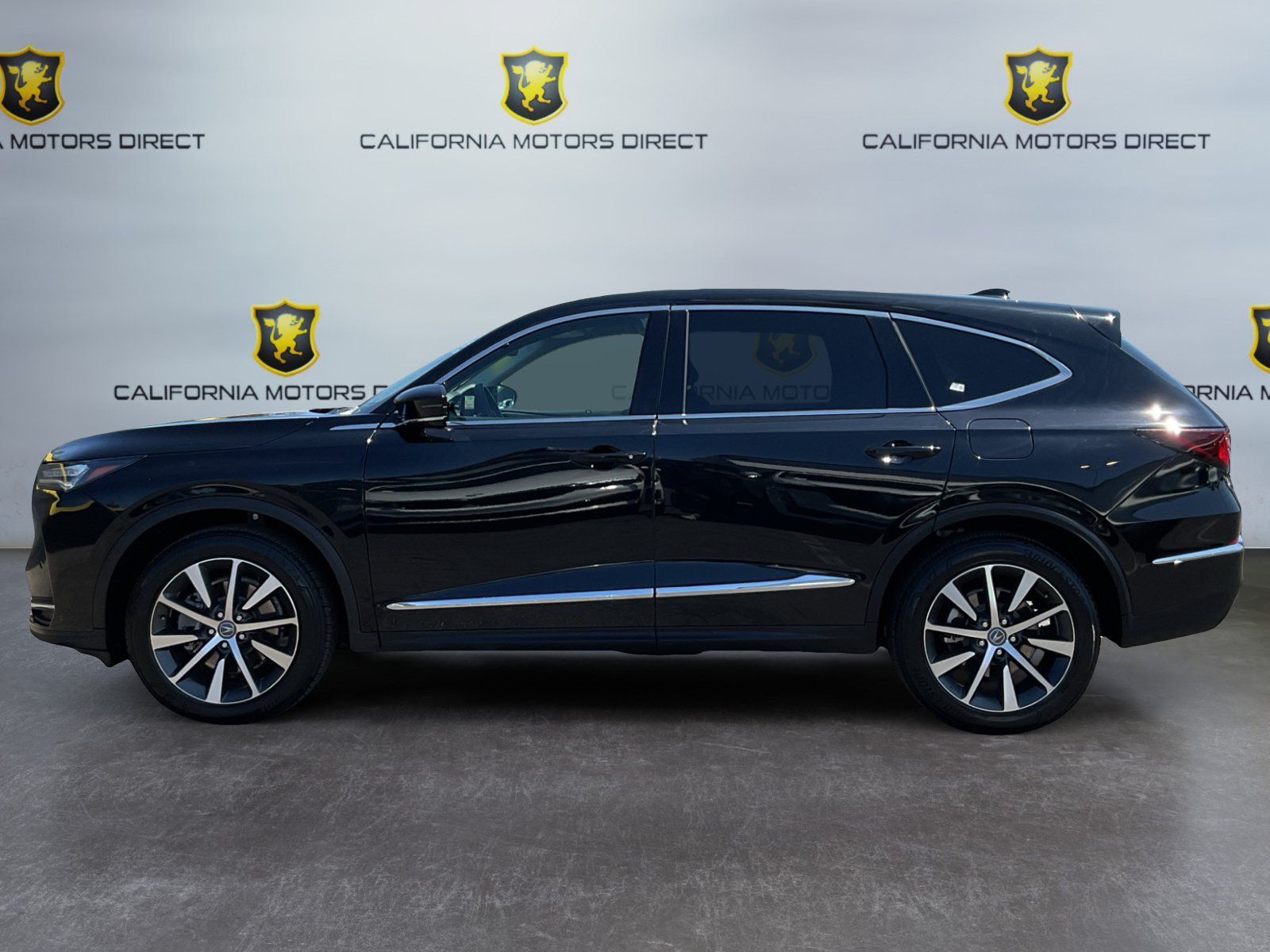 Used 2025 Acura MDX w/ Technology Package AWD/4WD image 8