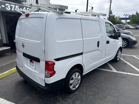 Used 2014 Nissan NV200 S FWD image 4