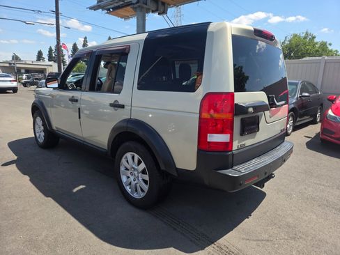 Used 2006 Land Rover LR3 SE AWD/4WD image 2