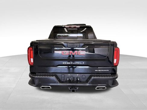 Used 2020 GMC Sierra 1500 Denali w/ Denali Premium Package AWD/4WD image 4