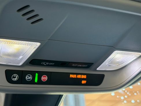 Used 2018 Chevrolet Malibu LT w/ Leather Package image 24