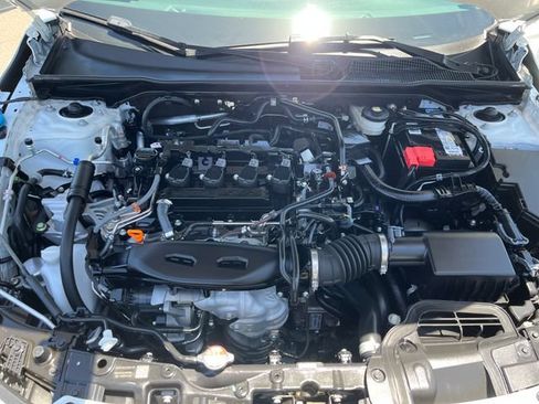 Certified 2023 Honda Civic EX image 31