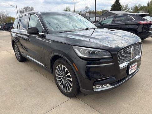 Used 2021 Lincoln Aviator Reserve w/ Equipment Group 201A AWD/4WD image 3