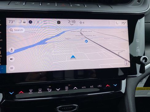 New 2026 Jeep Grand Cherokee Altitude image 11