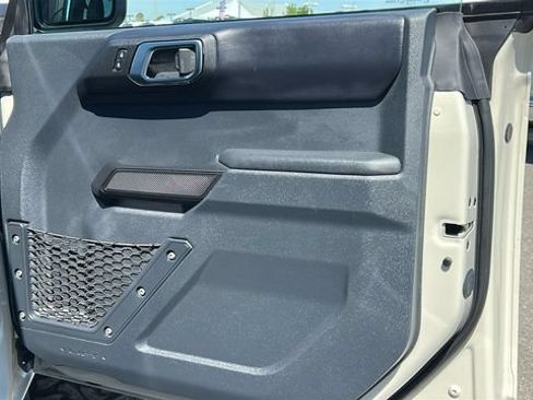 Used 2025 Ford Bronco Badlands AWD/4WD image 10