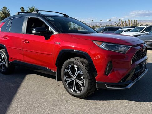 Used 2021 Toyota RAV4 XSE w/ Premium Package AWD/4WD image 2