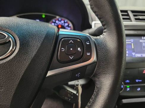 Used 2015 Toyota Camry SE FWD image 24