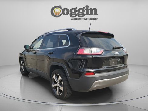 Used 2019 Jeep Cherokee Limited image 4