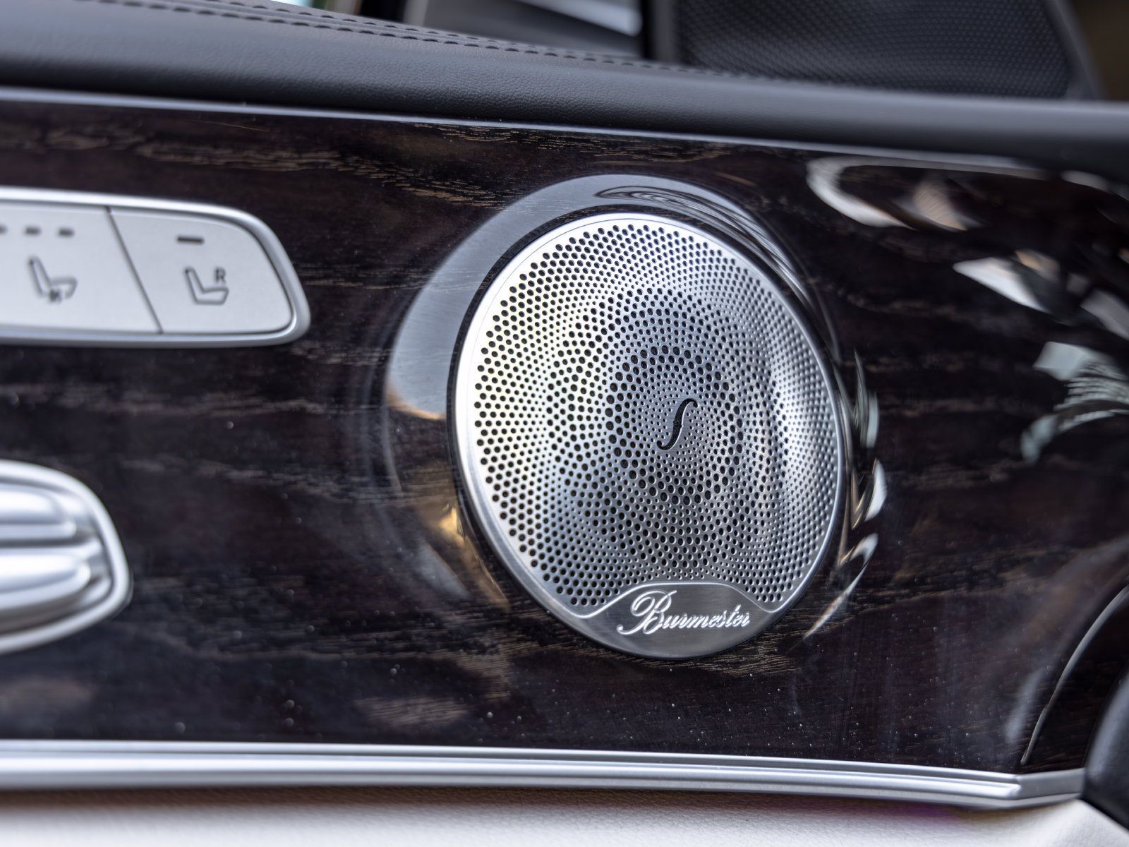 Used 2018 Mercedes-Benz E 63 AMG S image 23