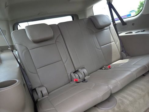 Used 2017 Chevrolet Suburban Premier AWD/4WD image 68