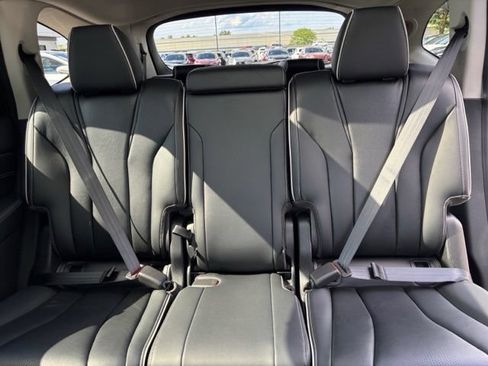 Used 2023 Acura MDX SH-AWD w/ Advance Package image 25