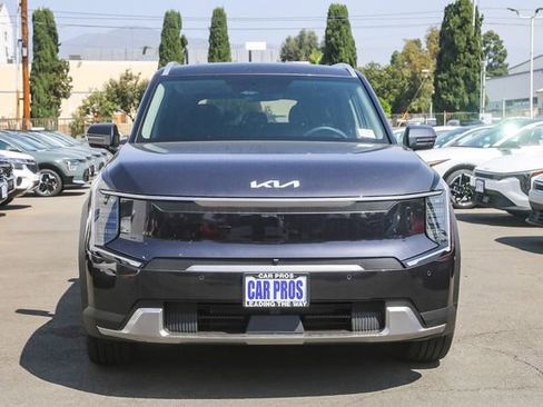 New 2026 Kia EV9 Wind image 3