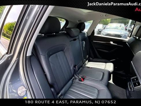 Used 2018 Audi Q5 2.0T w/ Premium Plus Package AWD/4WD image 19