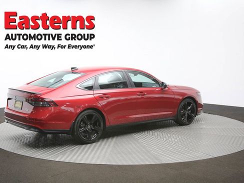 Used 2024 Honda Accord Sport image 40