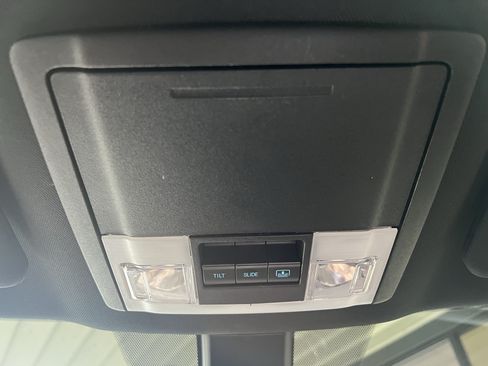 Used 2019 Ford Explorer Sport w/ Equipment Group 401A AWD/4WD image 48
