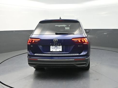 Used 2022 Volkswagen Tiguan SE AWD/4WD image 9