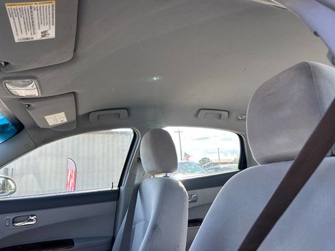 Used 2007 Buick LaCrosse CX image 11