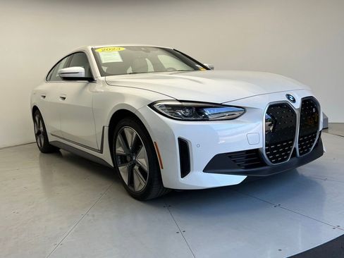 Used 2023 BMW i4 eDrive40 w/ Premium Package RWD image 2