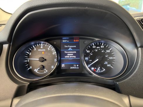 Used 2022 Nissan Rogue Sport S image 8