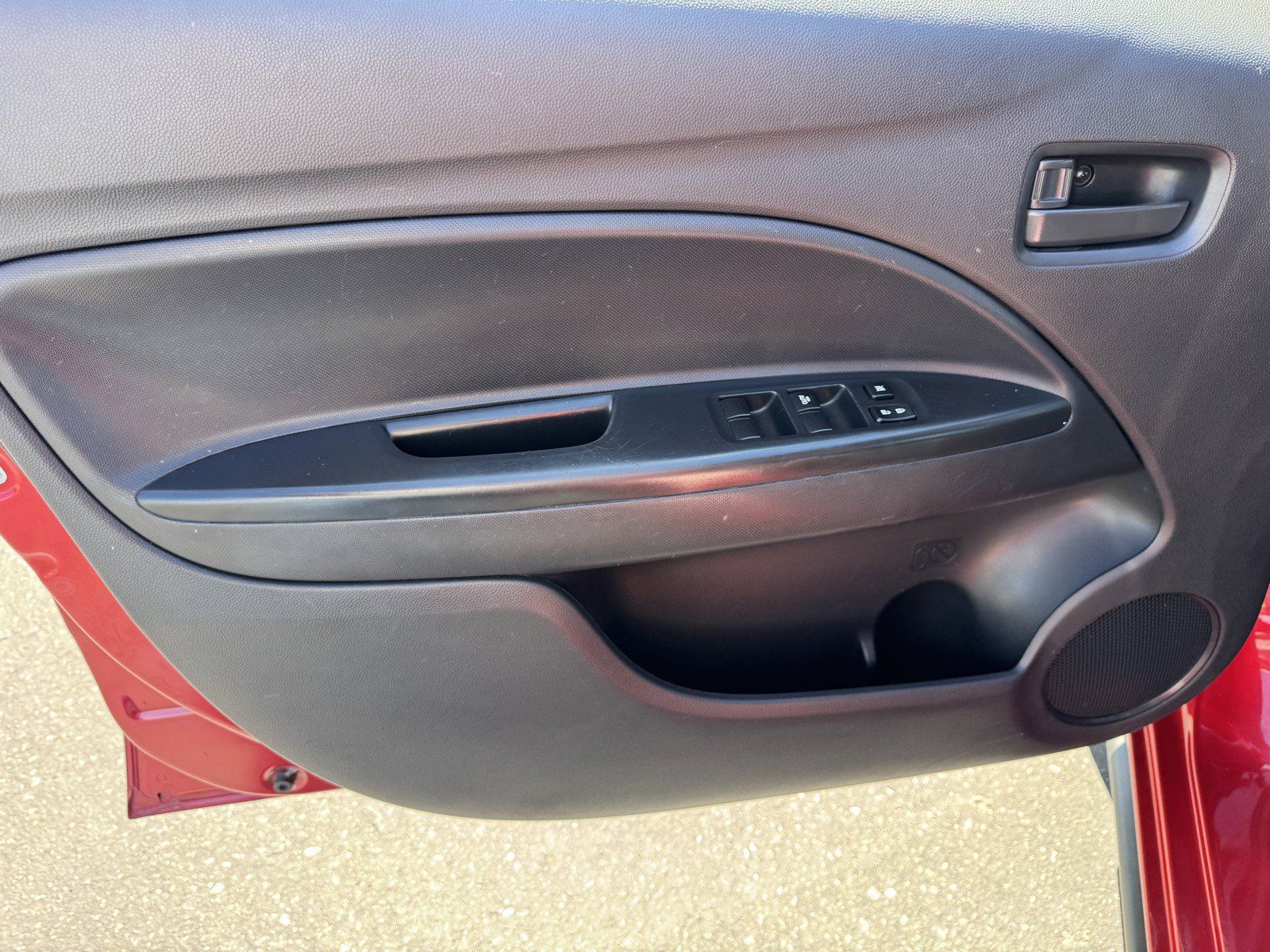 Used 2024 Mitsubishi Mirage ES FWD image 17