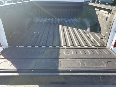 Used 2023 Chevrolet Silverado 2500 Custom w/ Custom Value Package image 10