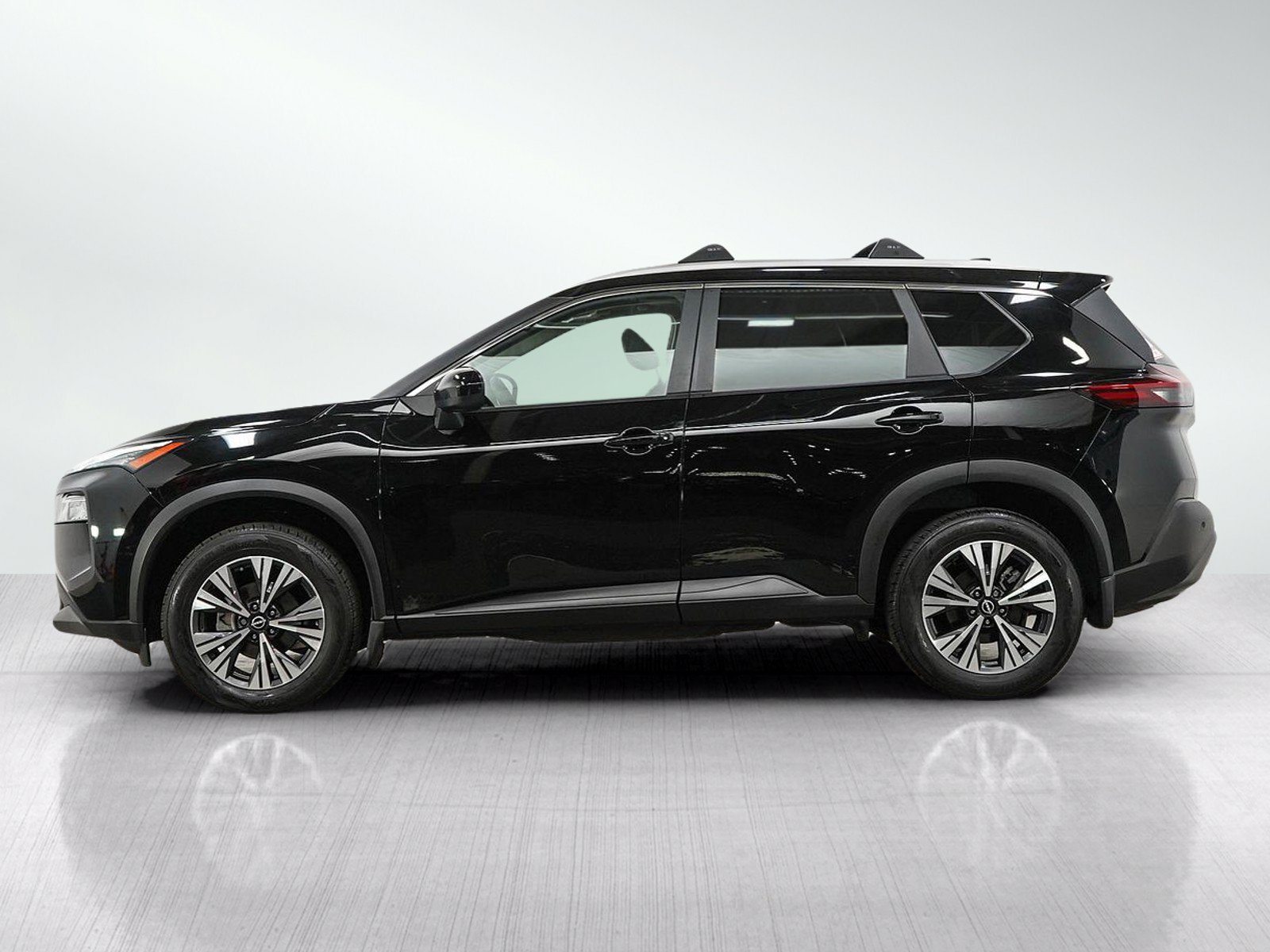 Used 2023 Nissan Rogue SV w/ SV Premium B Package AWD/4WD image 2