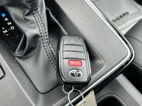 Used 2026 Toyota Corolla Cross XLE w/ Convenience Package image 46