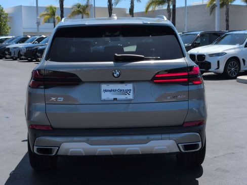Used 2024 BMW X5 sDrive40i w/ Premium Package RWD image 9