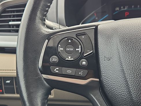 Used 2021 Honda Odyssey Touring image 18