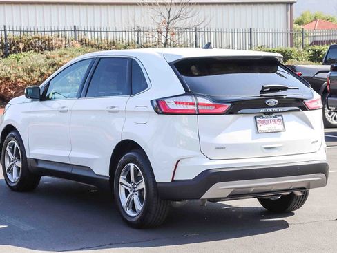 Used 2022 Ford Edge SEL w/ Convenience Package AWD/4WD image 5