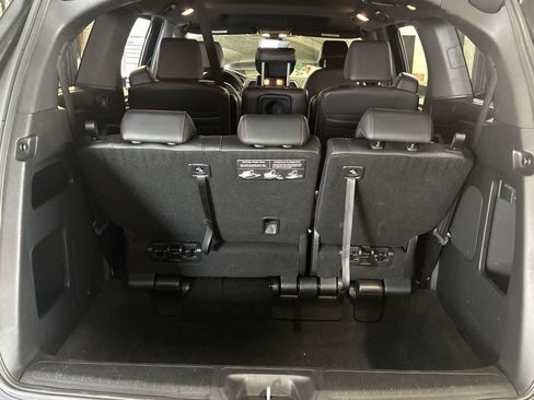 Used 2024 Honda Odyssey Sport image 9