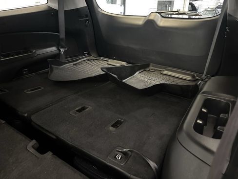 Used 2017 Honda Pilot EX-L image 7