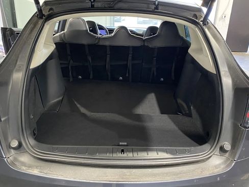 Used 2016 Tesla Model X 90D image 8