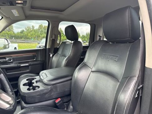 Used 2016 RAM 1500 Laramie w/ Convenience Group AWD/4WD image 12