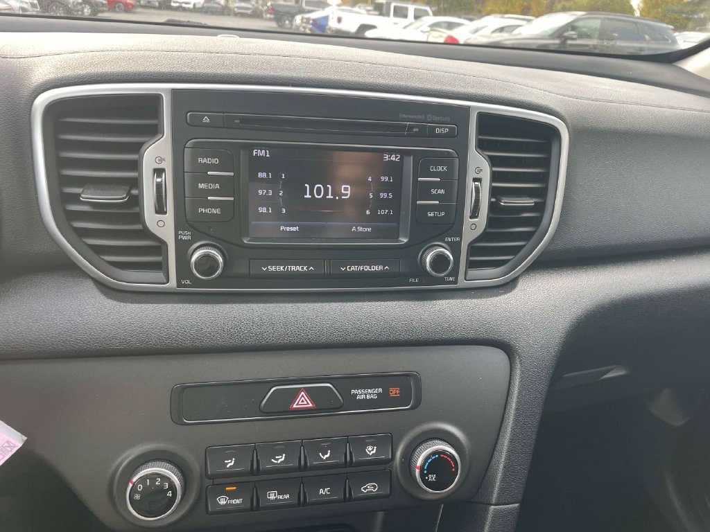 Used 2019 Kia Sportage LX AWD/4WD image 21