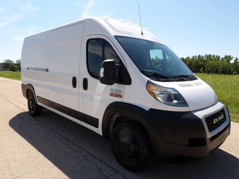 Used 2020 RAM ProMaster 2500 w/ Interior Convenience Group FWD image 2