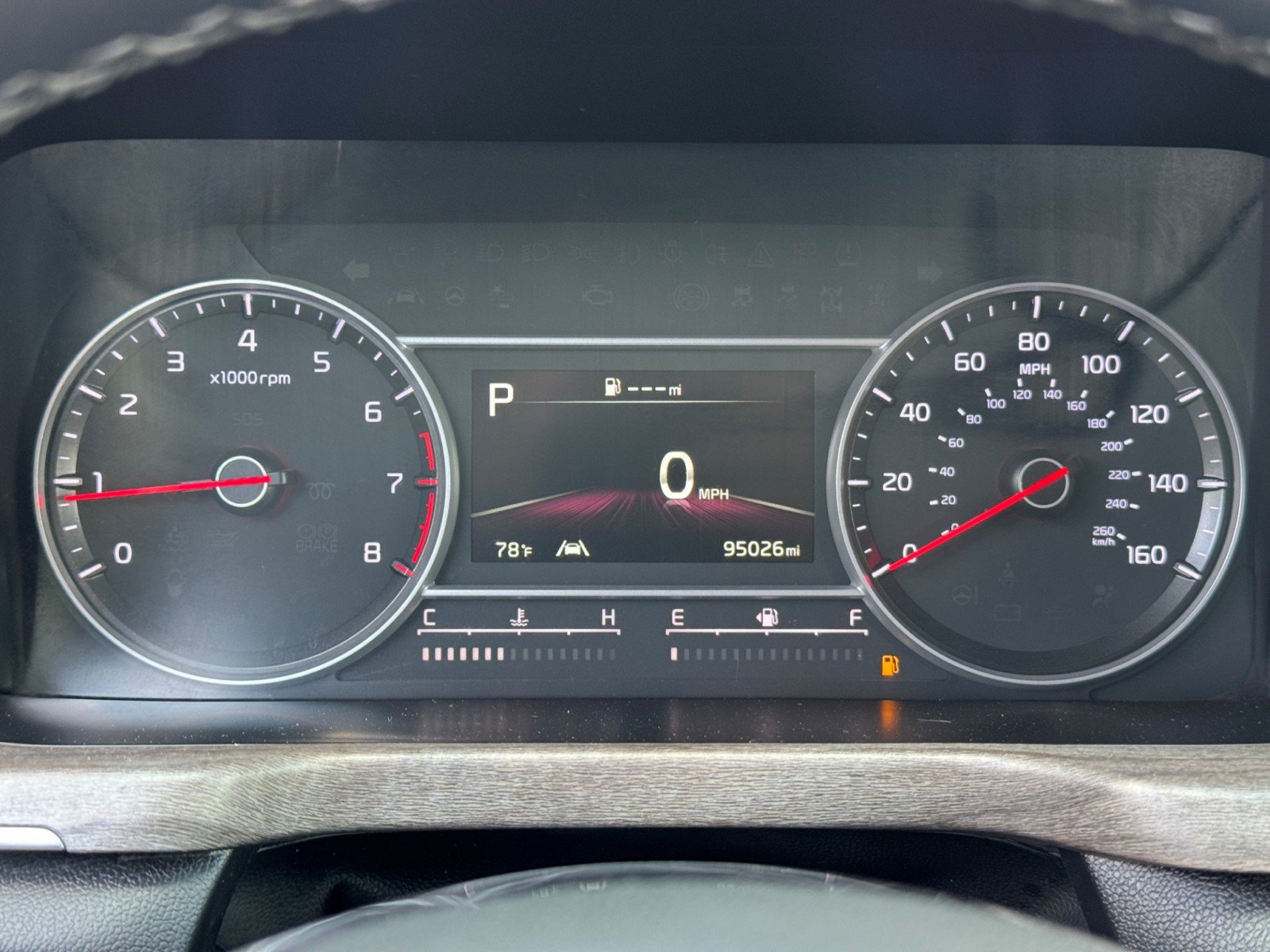 Used 2022 Kia Sorento EX w/ Panoramic Sunroof Package FWD image 18