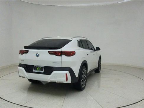 Used 2025 BMW X2 xDrive28i image 66