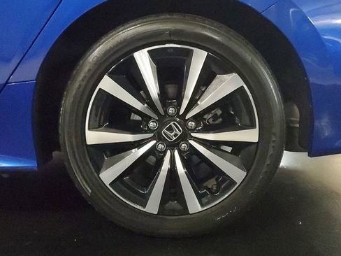 Used 2022 Honda Civic EX image 6